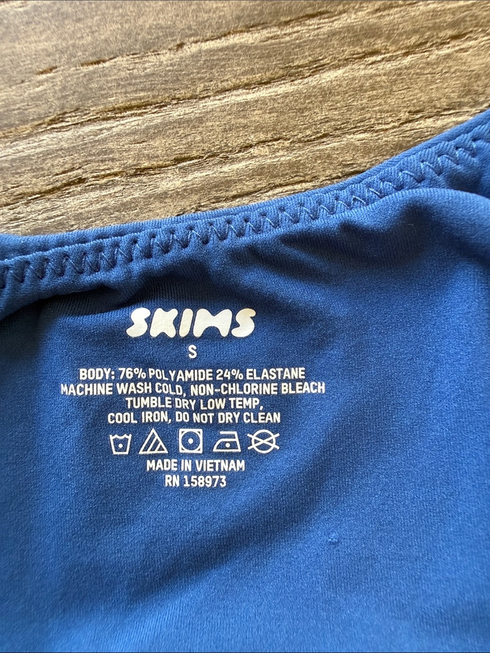 SKIMS Long Sleeve Blue Bodysuit - Picture 3 of 3